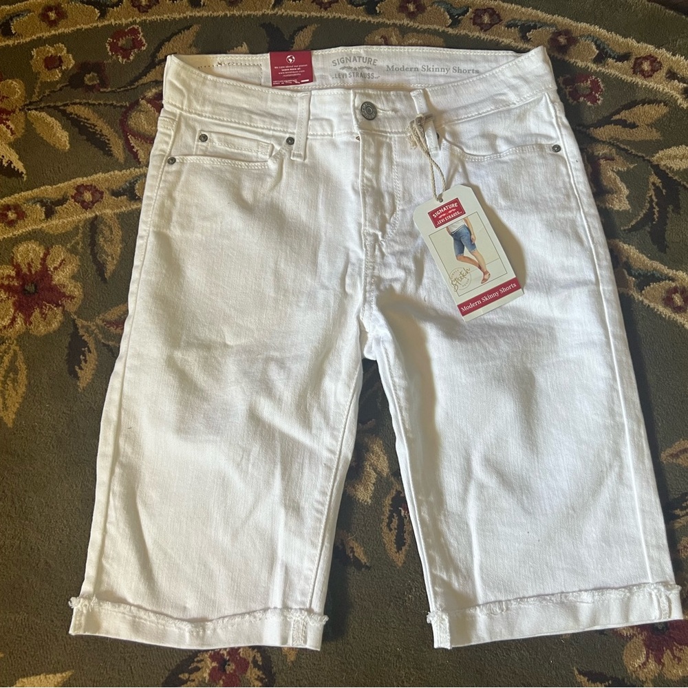 Signature by Levi Strauss Women's White Jean Shorts